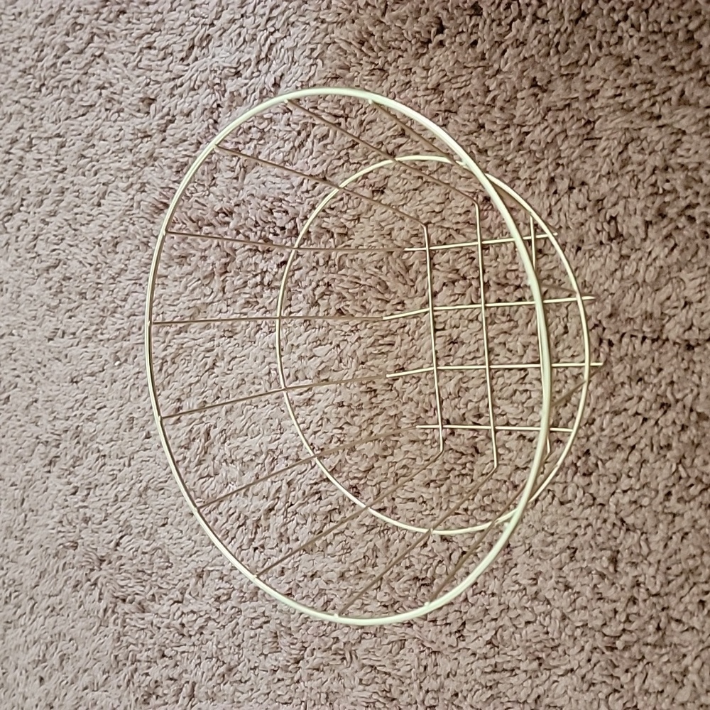 Wire baskets - Picture 3 of 9